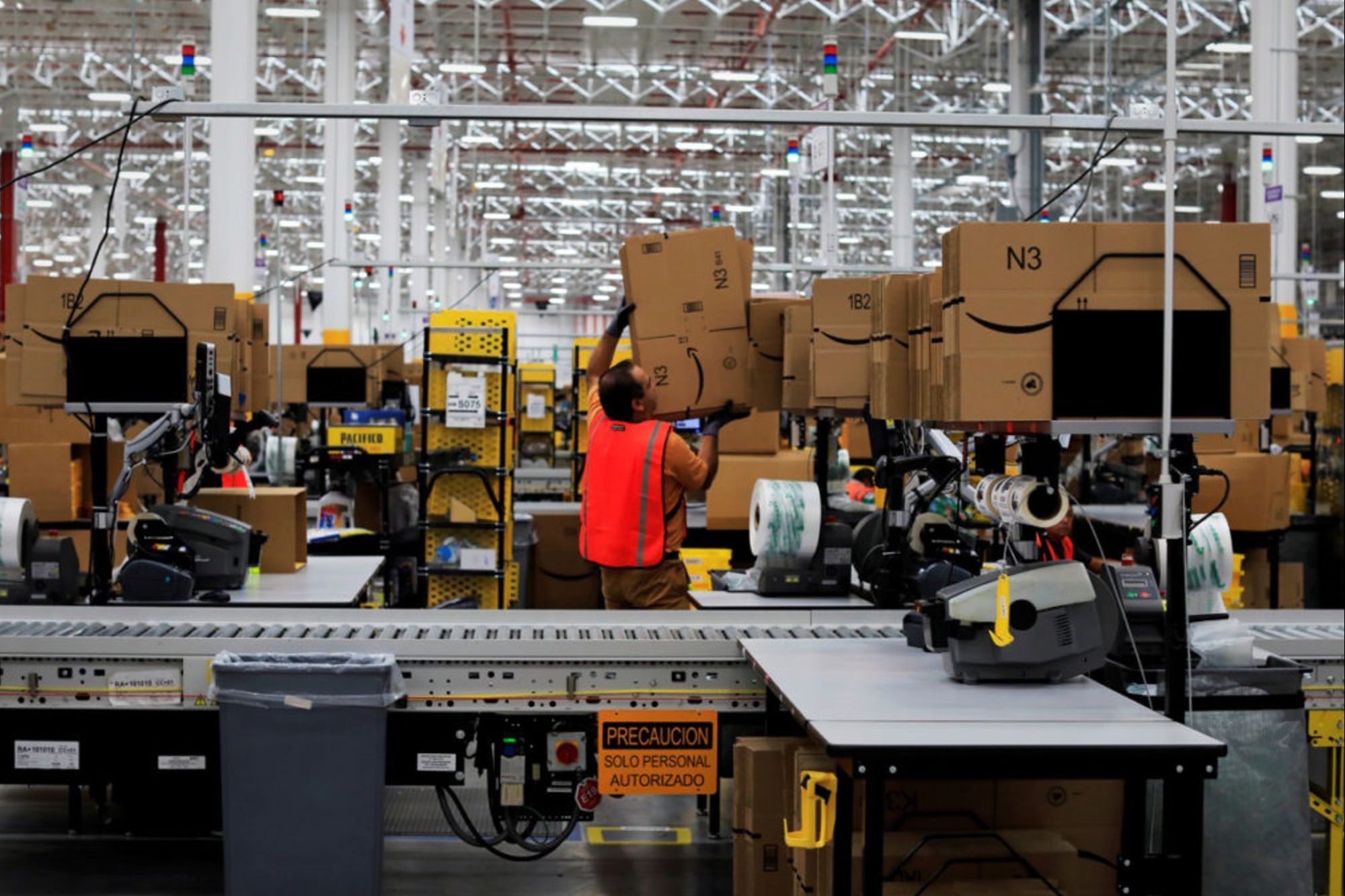 Amazon invests 100 million dollars in Jalisco; will generate 1,500 jobs