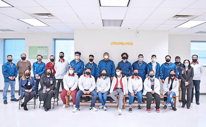 Wistron prepares for the future: Technician graduation